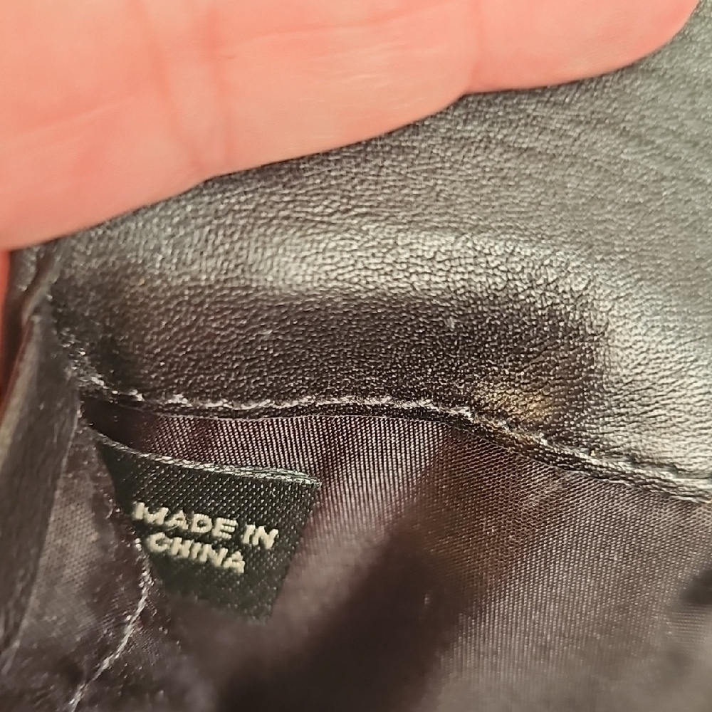 Coach Signature C Tri-Fold Walletv EUC - Picture 7 of 10